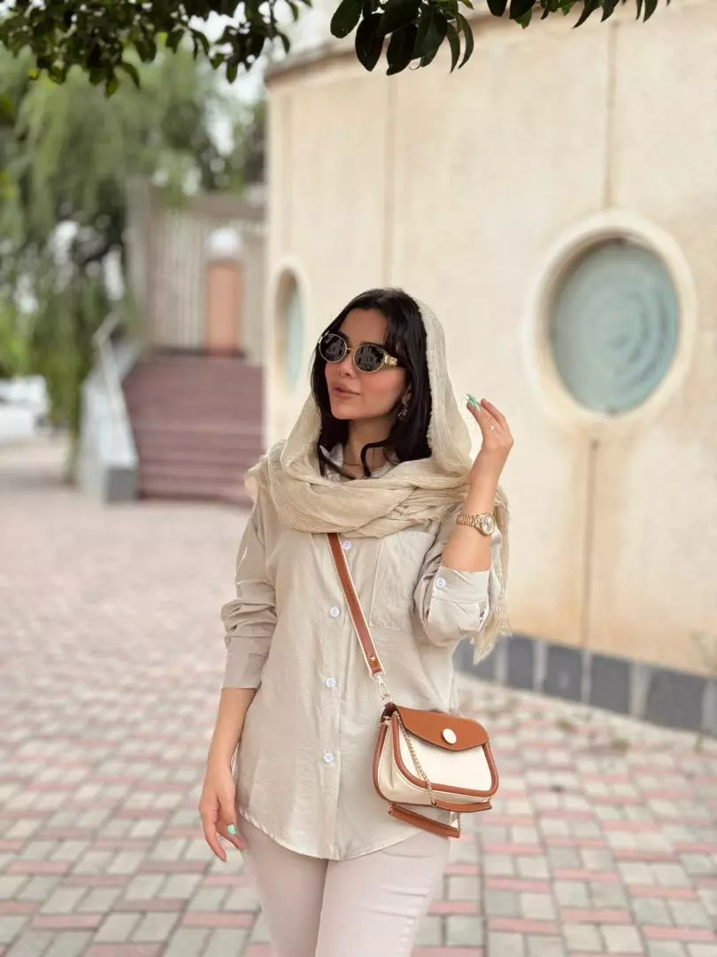 شومیز پری