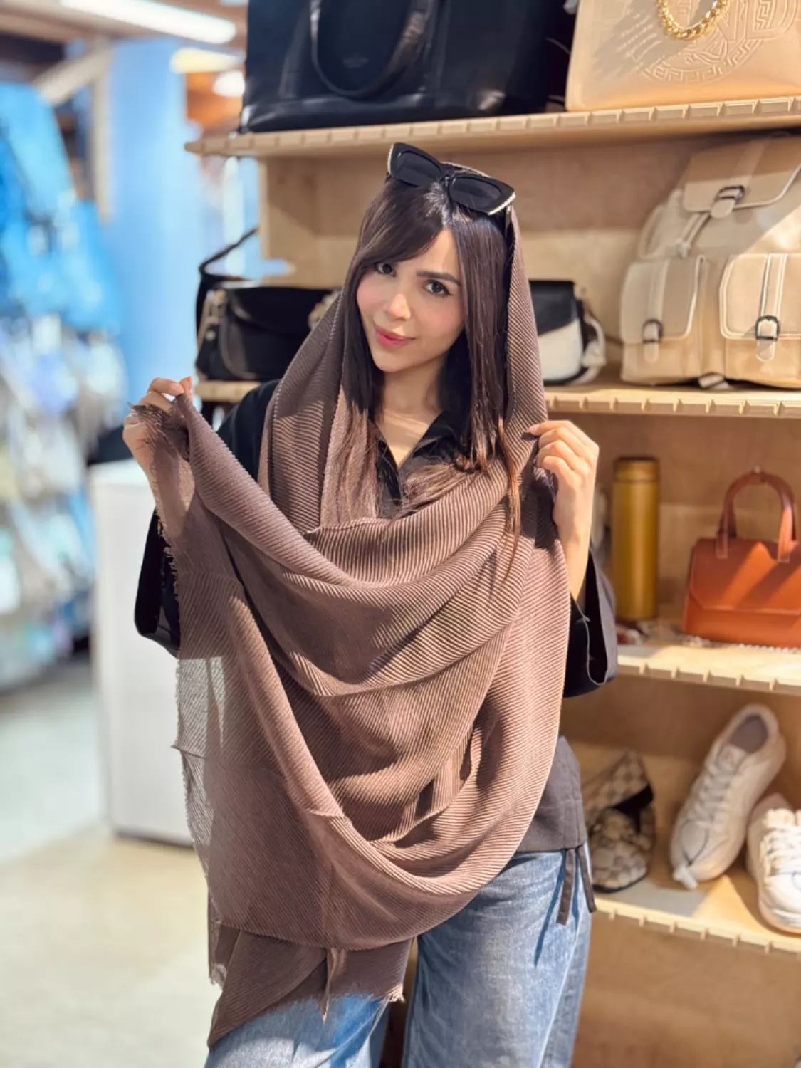 شال انا