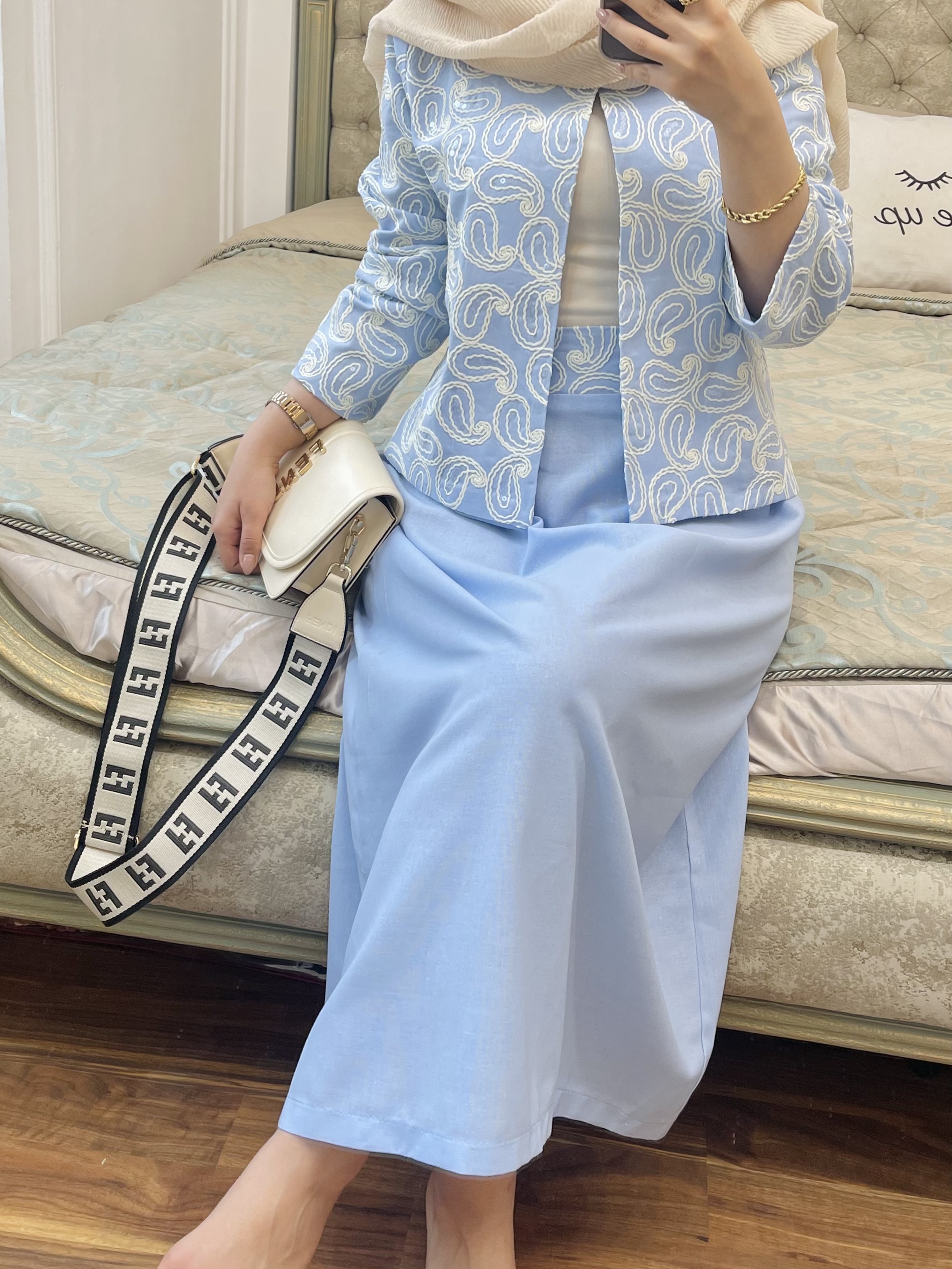 کراپ دامن سوزن دوزی