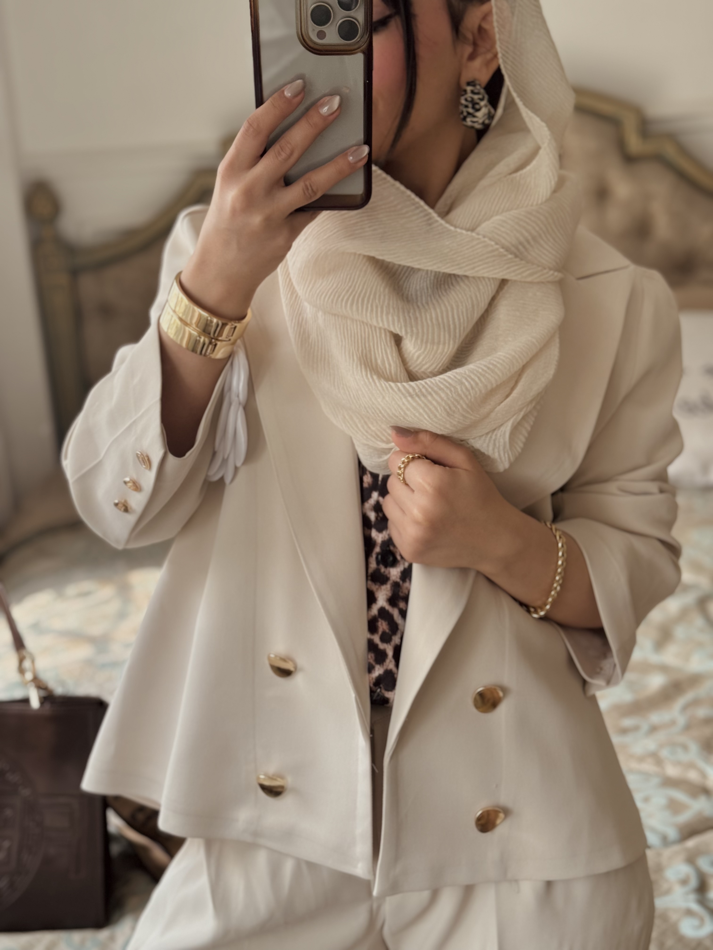 کت شلوار مهرو