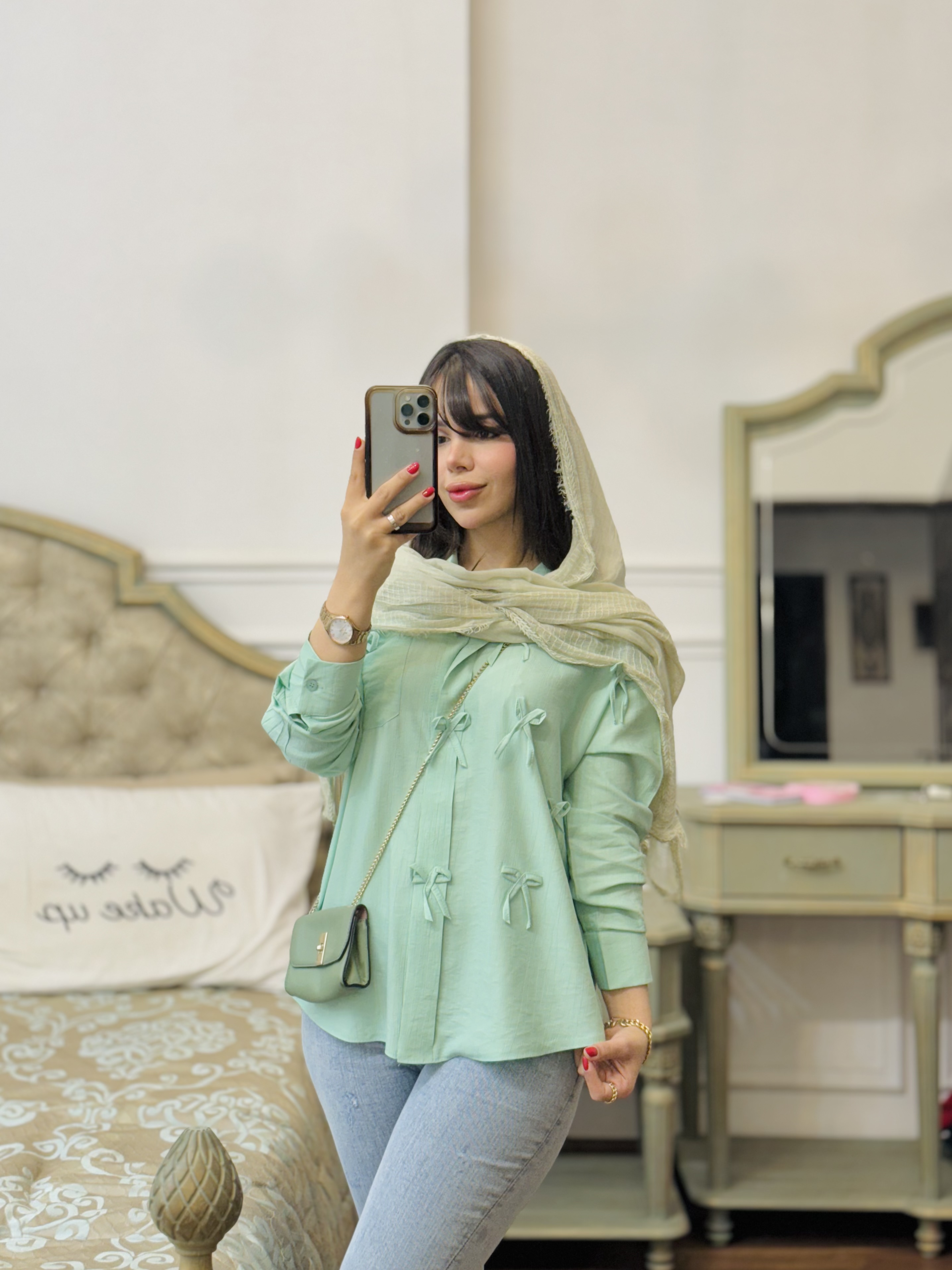 شومیزمانتویی پاپیون